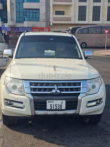 Mitsubishi Pajero 2016 GLS Top Line - Japanese Specs - Excellent Condition