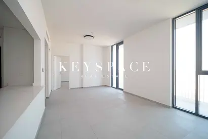 Elegant Urban Living | Prestigious Community | Resale