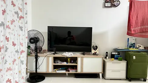 Samsung 43-inch LED TV in Good Working Condition