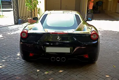 2011 Ferrari 458 — фото 5