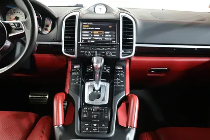 2016 Porsche CAYENNE 缩略图 12