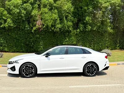 صورة 7 لـ 2023 KIA K5