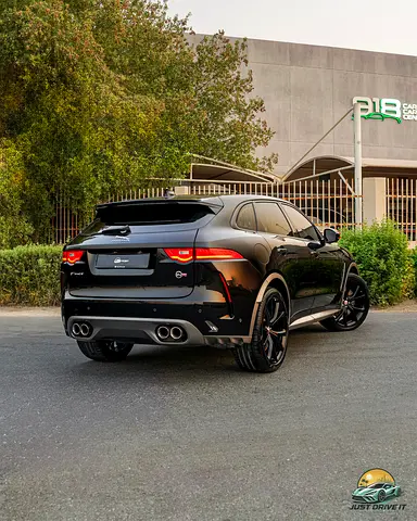 2020 Jaguar F-PACE 照片 2