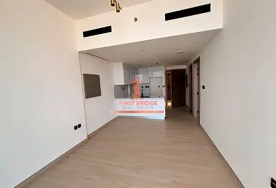 High Floor | Community View | Tenanted