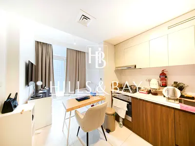 Unfurnished | Burj and Park Facing | Good Layout