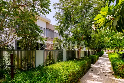 Single Row | Family Villa | Upgraded