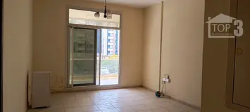 Unfurnished One Bedroom With Balcony On 2nd floor