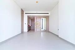Stylish Studio | Brand New | Balcony | Amenity View | High Floor