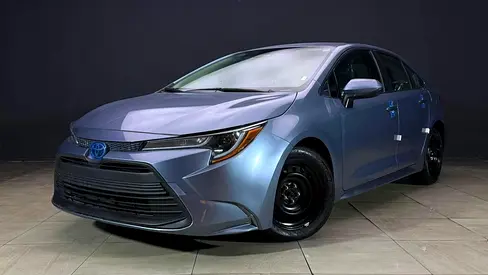 Toyota Corolla 2023 hybrid, super clean car, low mileage all service done