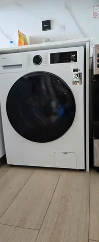 Front-load washing machine - good working condition under warranty