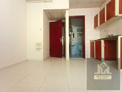 READY TO MOVE APPARTMENT STUDIO VRY CHEAP PRICE JUST 15K . IN MUWALIEH