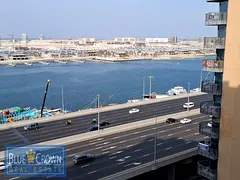 Partial Sea View:High Floor:Luxurious:Spacious:Gym,Pool