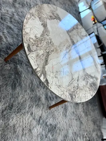 Round Marble-Top Side Table with Wooden Legs - and accessories ( tissue box and nuts trey