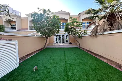 UPGRADED |WELL KEPT | PRIVATE GARDEN