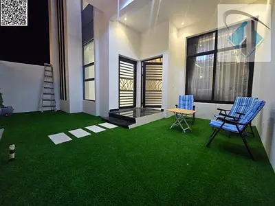 للبيع جاهزه للسكن كهرباء+ماء+مكيفات+اثاث ارضي + اول + رووف بسعر مميز بالقرب من شارع الشيخ محمد بن زايد. التملك الحر متاح لجميع الجنسيات.