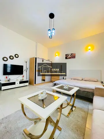 AMAZING DEAL |Luxurious furnished studio