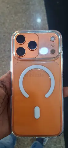 Iphone 17 pro max 6 mnths old