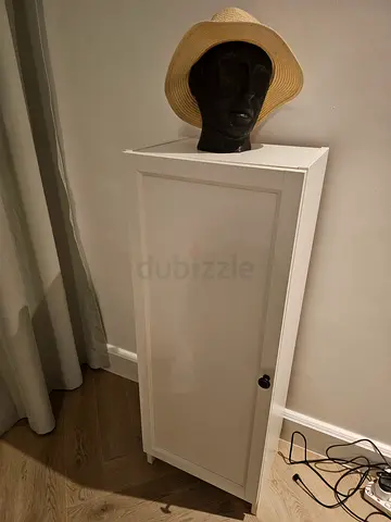 White cabinet