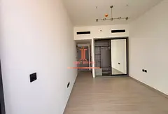 Ready to Move | High Floor | Community View