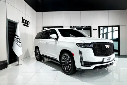 2021 Cadillac Escalade Platinum Luxury | GCC Specs | Low Mileage