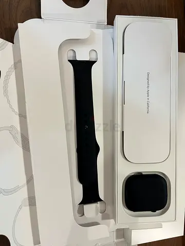 Apple Watch Series 11 46 mm  - Black Sport Band, Box Open Non Active