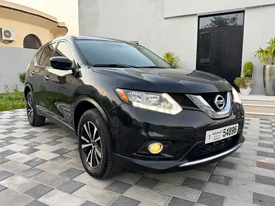Nissan Rogue S 2016 - American Specs - Well Maintained