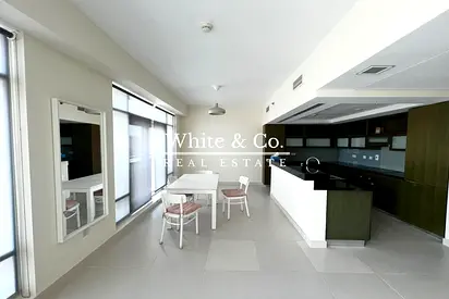 Video | Unfurnished | Flexible Cheques