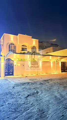فيلا مودرن جاهز مع الماء والكهرباء والمكيفات 5 غرف