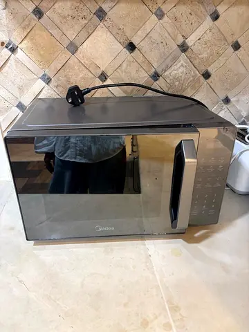 Midea Microwave Oven - Used, Good Condition