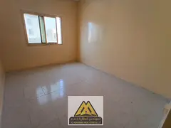 Annual rent: 1-bedroom apartment in Al Mowaihat 3, balcony, closed kitchen, central AC, close to all