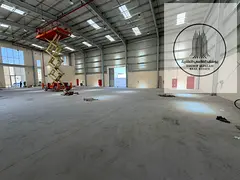 10000 Sq Ft Warehouse 12M Height 160 KW Umm Al Quwain
