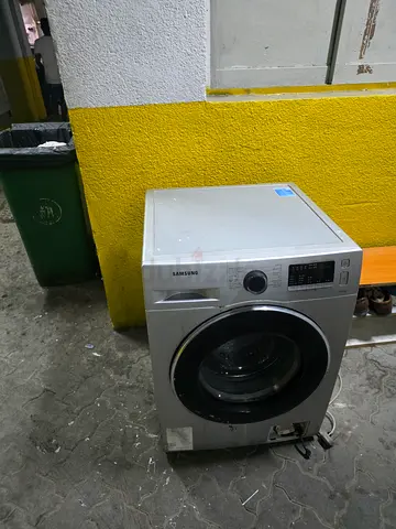 Washing machine for sale 200 only