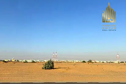 ارض تجاريه فرصه استثماريه قويه علي شارع العام
