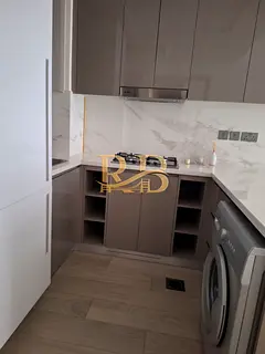 UNFURNISHED | SPACIOUS | 2 BATHROOMS | BIG BALCONY