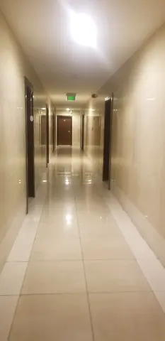 Bed Space Available for Batchlors