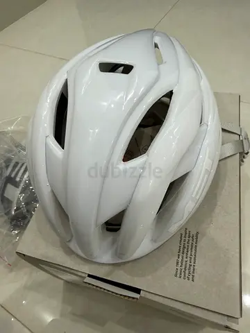 MET White Cycling Helmet