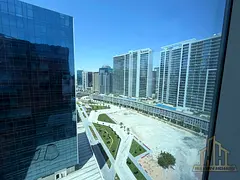 Downtown View Office | Tamani Arts | Open-Plan Layout