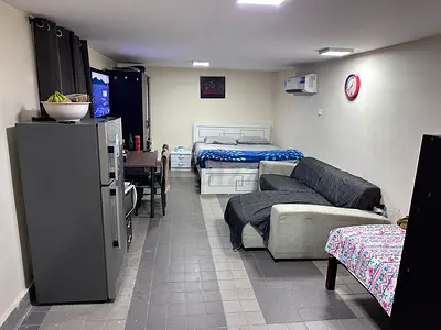 Sharing Studio for muslim executive bachelor