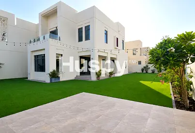 Single Row | Huge Plot | Vacant Now