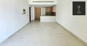 Fitted Kitchen | Smart Home | Prime Location