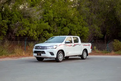 Hilux | Double Cabin 4x2 | Manual | GCC Specs | Ref#T37796