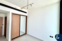 2 Bed Corner l Marina Views l Large Balcony
