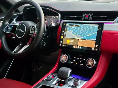 صورة مصغرة 12 لـ 2022 Jaguar F-PACE