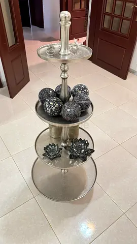 3-Tier Decorative Metal Serving/Display Stand