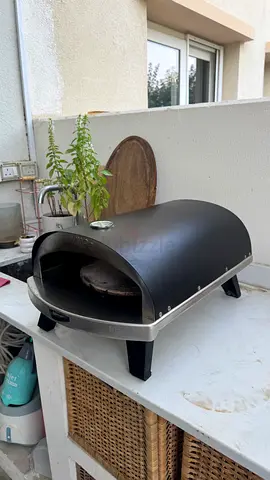 Pizza oven