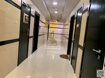 للإيجار استوديو واسع بمساحة كبيرة  يوفر الراحة والعملية، مناسب للأفراد أو الأزواج  الباحثين عن سكن مريح بتصميم عملي.
