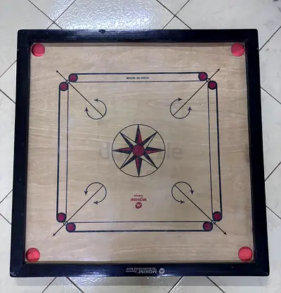 carom board
