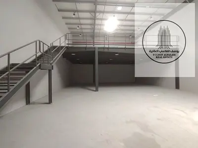 مستودع جديد أول ساكن 4000 قدم بميزانين في الصجعة الصناعية