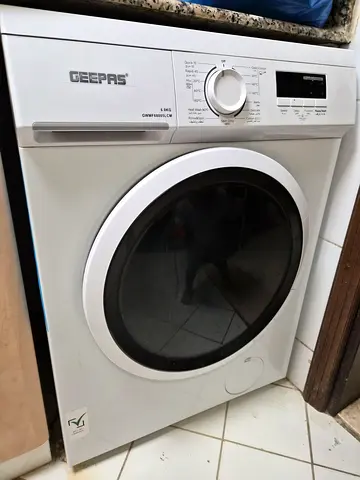 Geepas Front Load Washing Machine - Good Working Condition