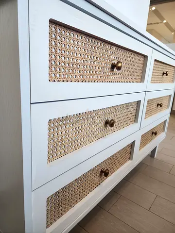 Rattan chest drawers